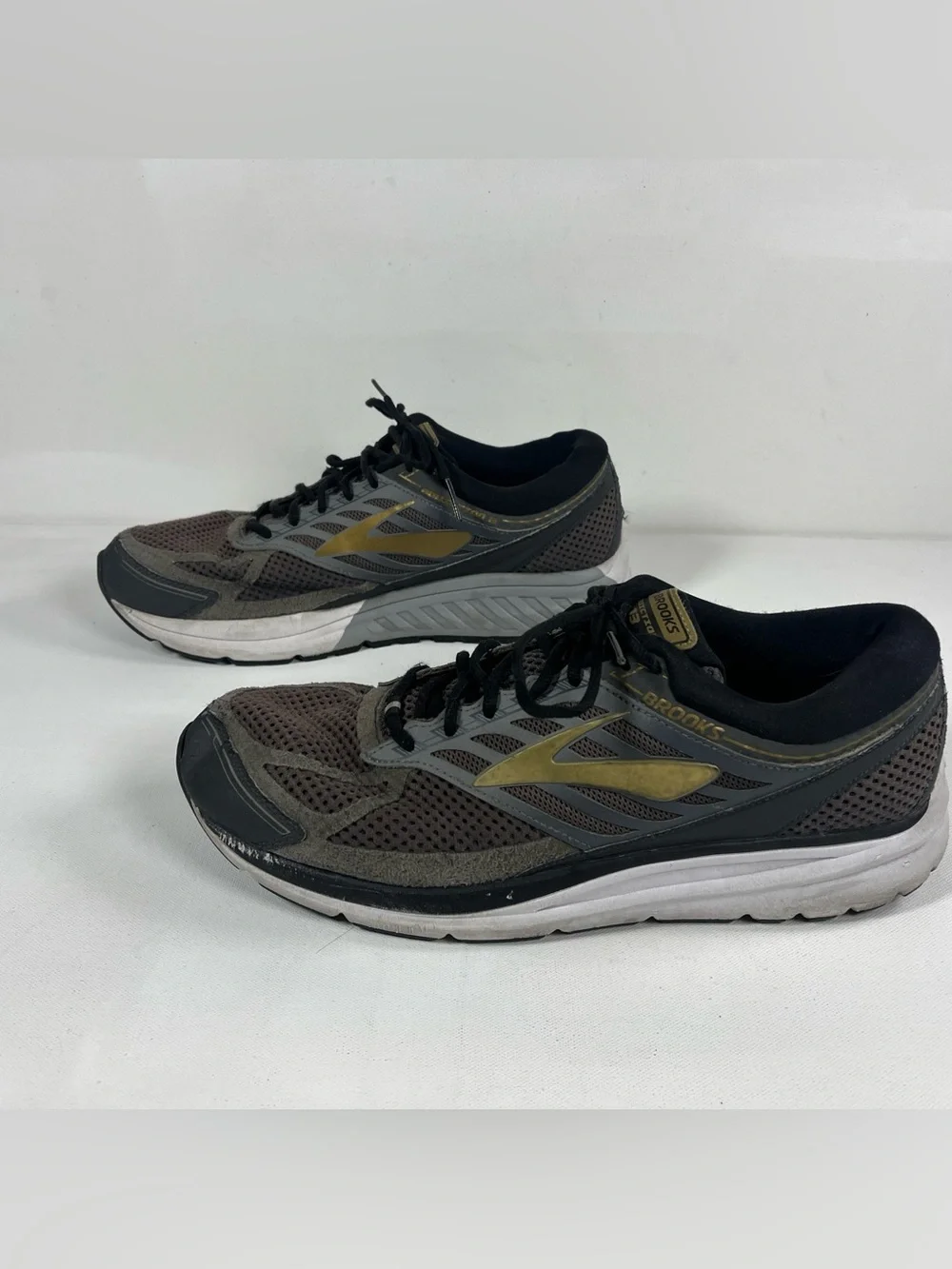 Brooks Addiction 13 Running Shoes Wide 1102612E091 Mens 14